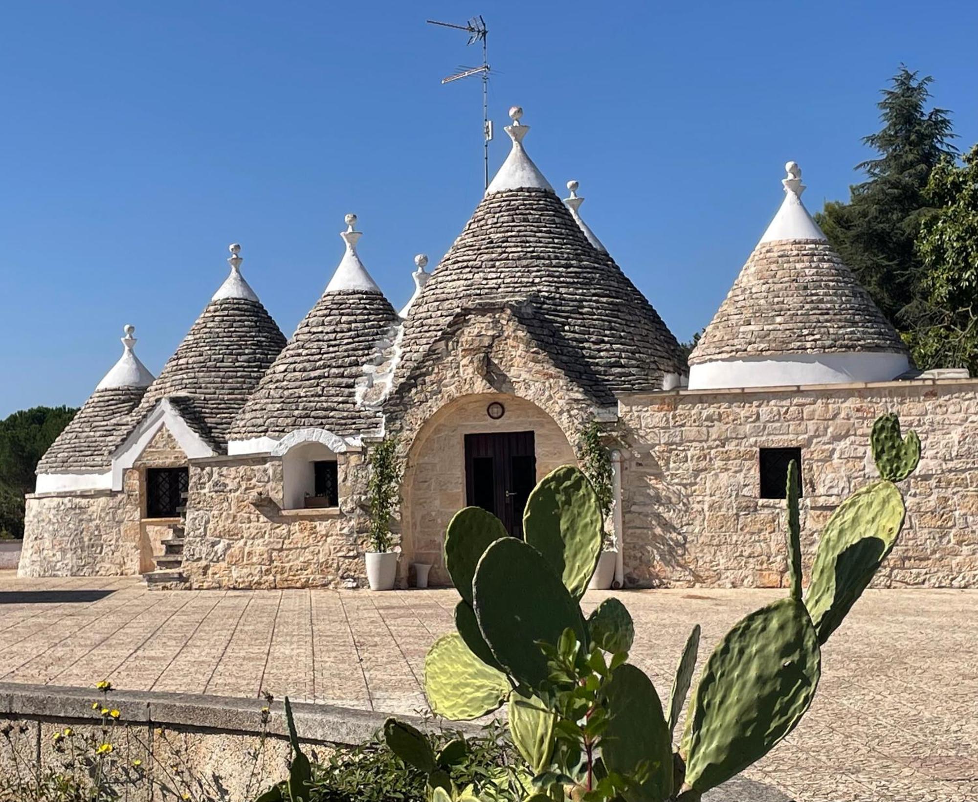 Trulli Del Sole Martina Franca Exterior foto